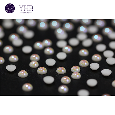 Błyszczące perły kryształowe